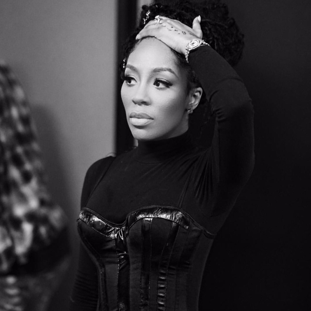 kmichelle tweet picture