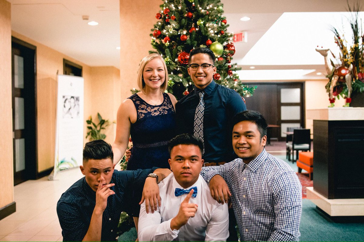 Merry Christmas and Happy Holidays from your LVD Family! ❤️🎅🏼❄️💪🏽