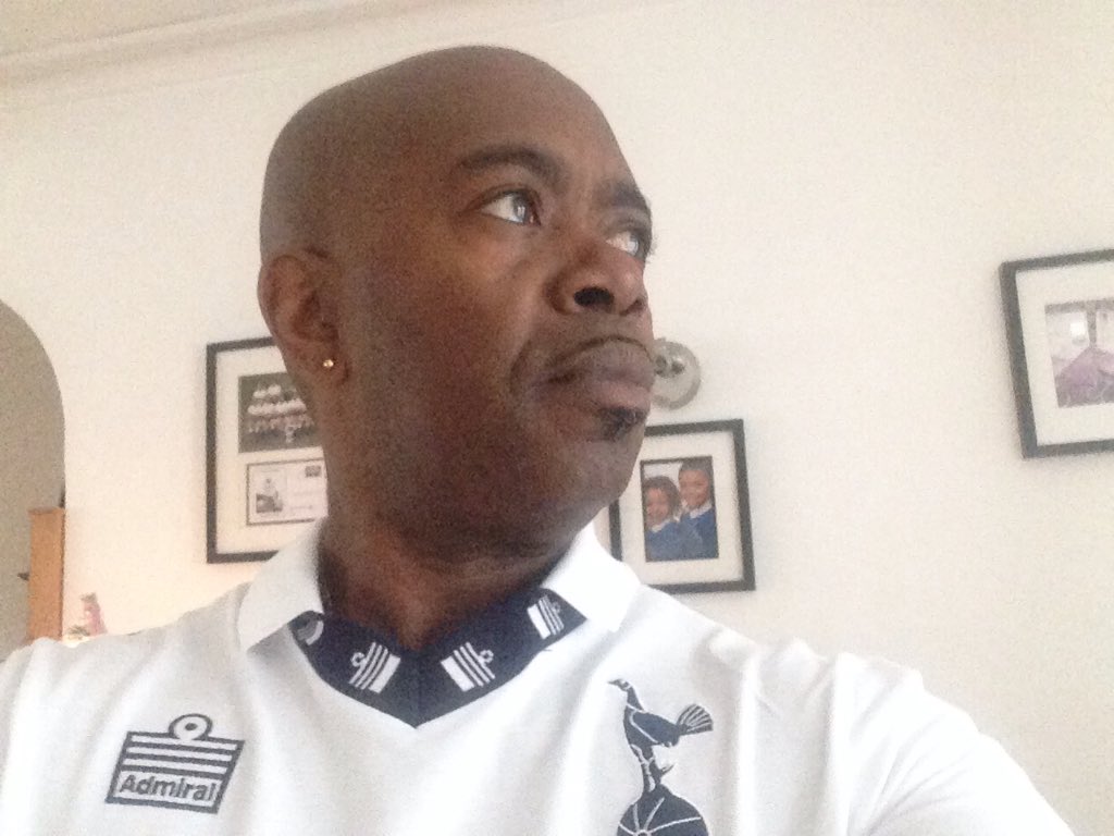 spursNutN17's tweet photo. Wearing my Xmas present !
pic one taken around 1978
pic two taken this morning !
#HardlyAdayOlder
#TimeHasStoodStill
#AfroGone
#thfc #coys https://t.co/h0FZxX6gAU