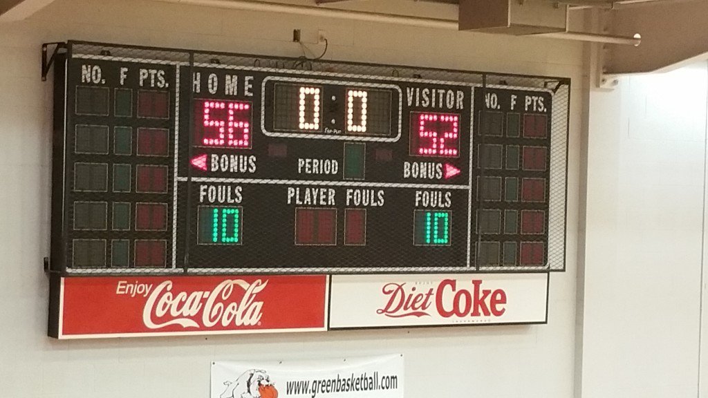 Green_Bulldogs's tweet photo. New Story: Freshmen Bounce Back vs. GlenOak https://t.co/shfY26tf6n https://t.co/71uE1Y0dHs