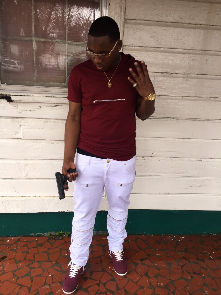 StunnaAnt4's tweet photo. They said it cost to be a B👑SS , I guess I paid the fee4️⃣💱😍💸 https://t.co/CkclvouLdl