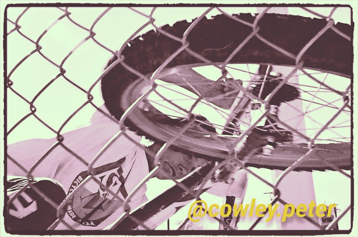 PeterCowleyGB's tweet photo. In honor of my Graphics II class in college and #rubylith, I give you "Mad Dog behind Chainlink!" #sandmbmx  @usabmx  #GraphicDesign https://t.co/Eu1EQmhT20