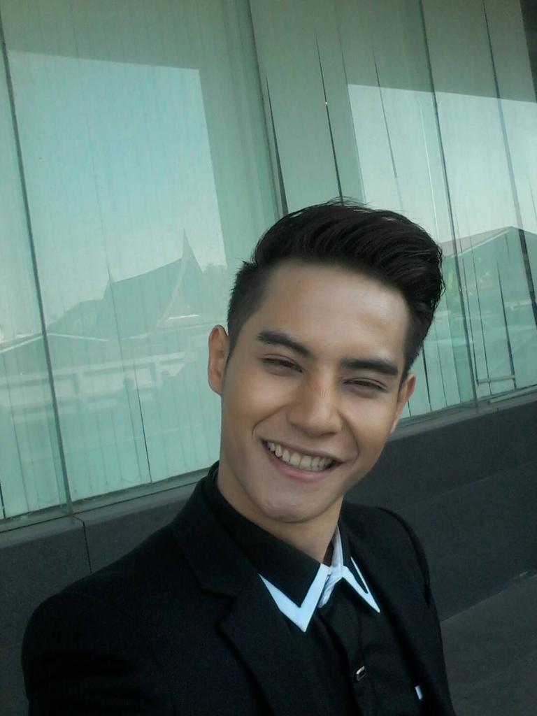 โฟกัสพลอยใส tweet media