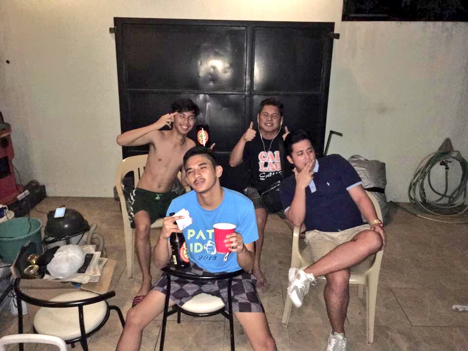 EnriqueRoche's tweet photo. Last night with the arellano-santos! #MyInLaws #CallingIt https://t.co/JbfIFUrYw5
