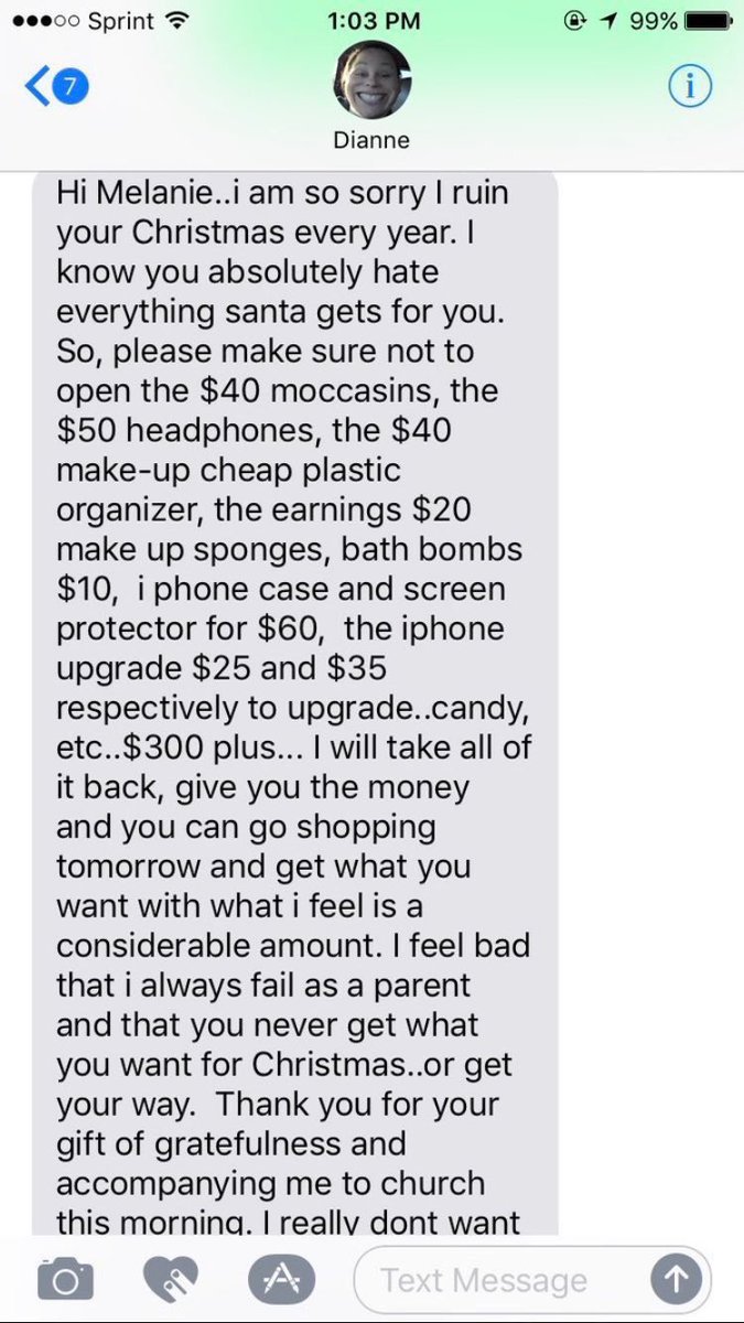 FindDianne's tweet photo. this is how her daughter "melftpunk" treated her for buying her presents on Christmas https://t.co/NMocHTH52y