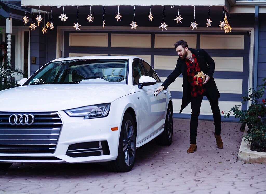 Gifts wrapped and now off to see the fam for the Holidays in the all-new #audiA4 #audipartner @audi