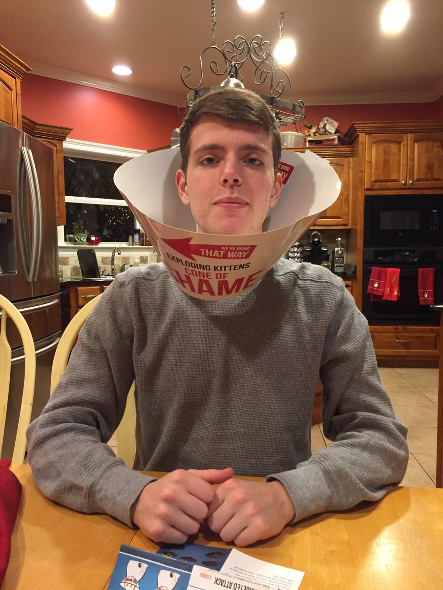 MegLedbetter's tweet photo. Already in the cone of shame. @gameofkittens https://t.co/jmIWmiFHWX