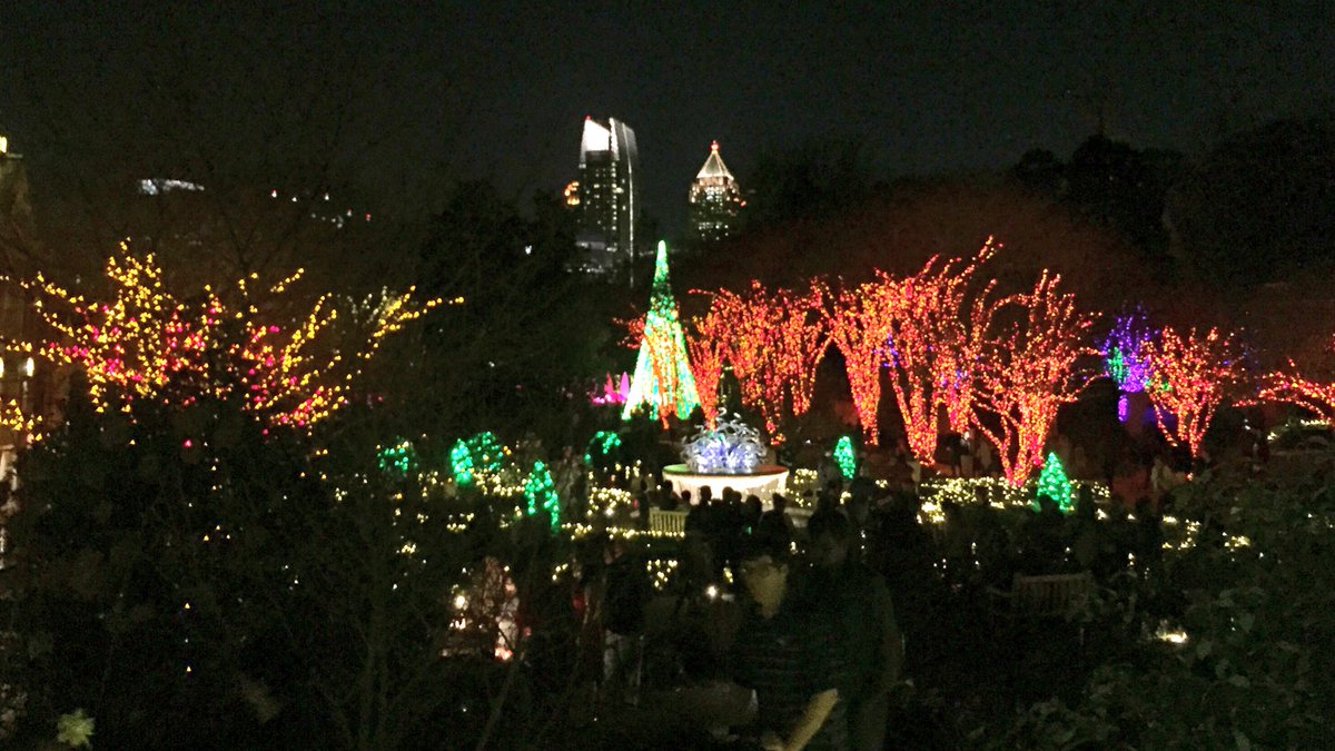 CMichaelSparks's tweet image. Merry Christmas from #GardenLightsHolidayNights @AtlBotanical, powered by @GeorgiaPower! #energyefficientled