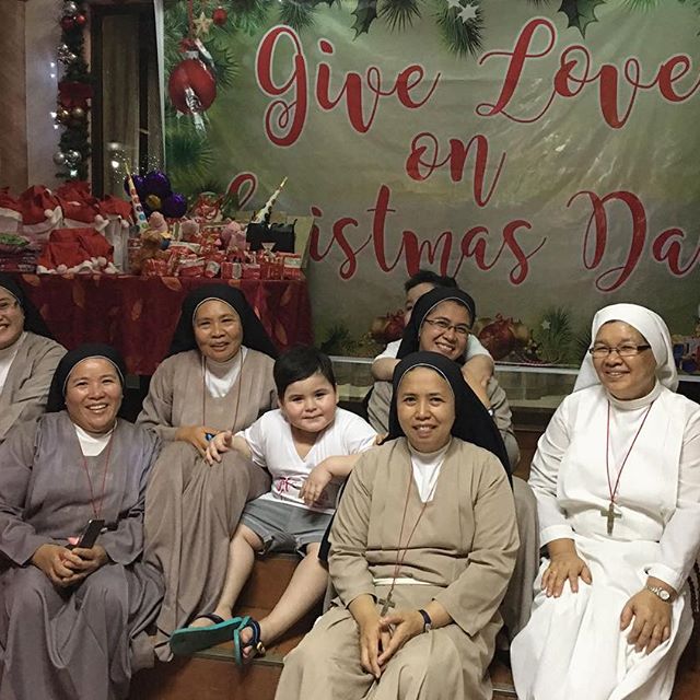 baebysebaste's tweet photo. family❤️🙏
#ALDUBSeasonOfLOVE https://t.co/qILDmYSrFv