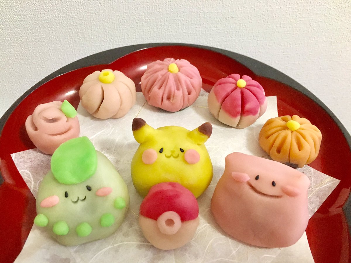 Moru ポケモンgo V Tvittere クリスマス大会 和菓子の練り切りで メリークリスマス ピカチュウ メタモン チコリータ ポケモン愛も 餡子たっぷり 召し上がれ ポケモンgo ポケモンgo大会 ポケモン 和菓子 練り切り Wagashi T Co