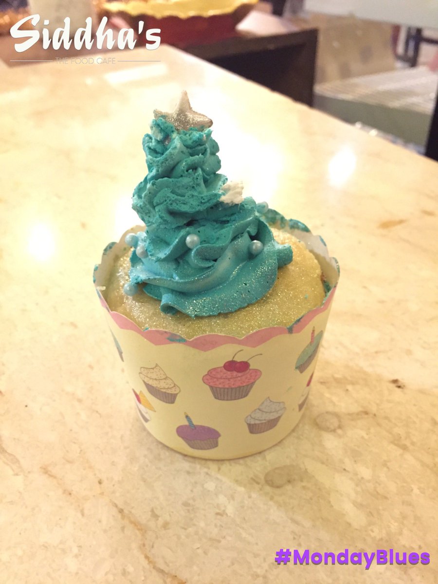 SiddhasCafe's tweet photo. Get over your #MondayBlues with our yummylicious cup cakes. 
#CupCakes https://t.co/6YFmWpoJ3s