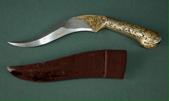 世界の武器防具百科！！ on X