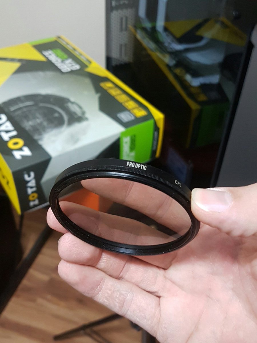 UFDTech's tweet image. That&apos;s where this little puppy comes in. #polarizingfilter