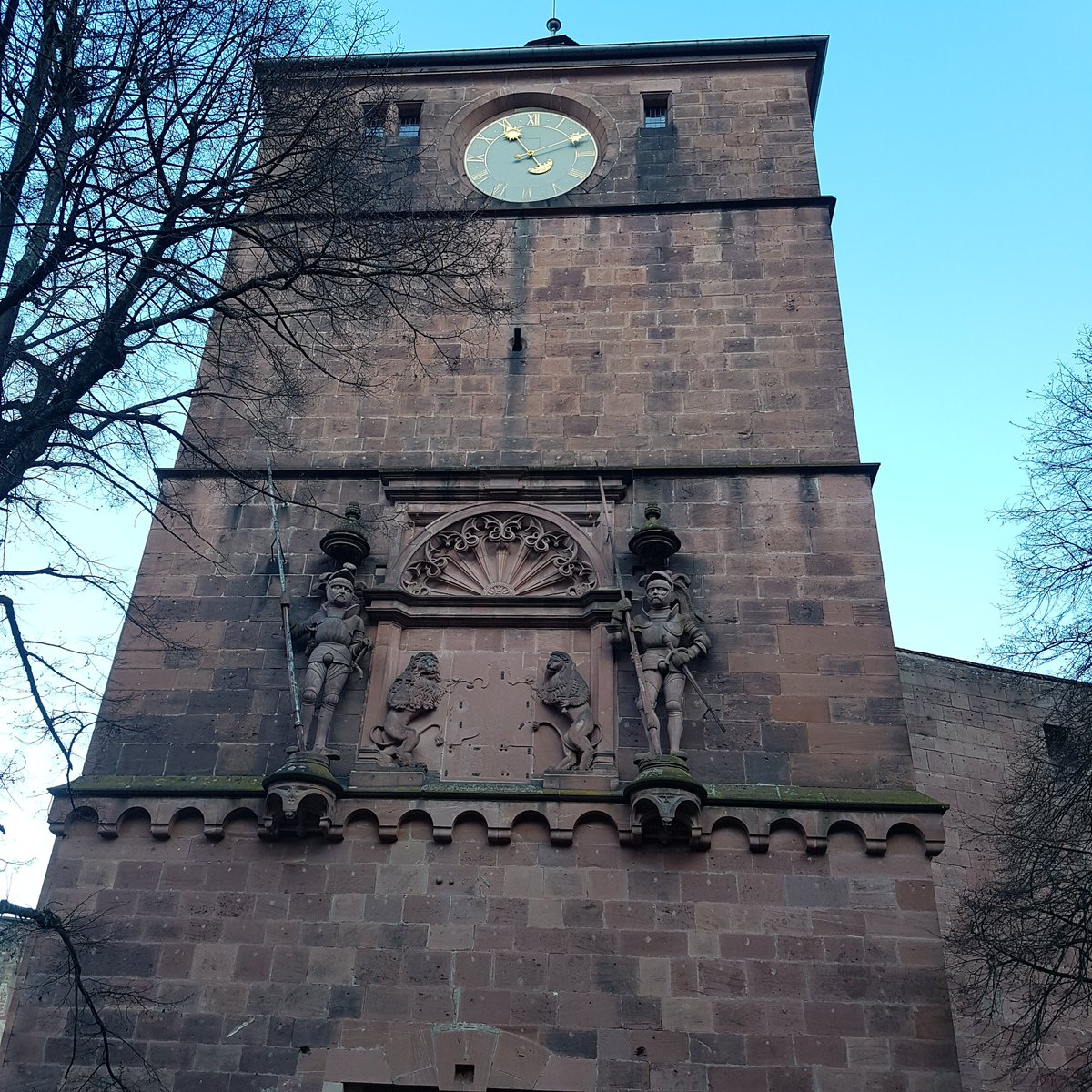 mrfome's tweet photo. Hiedleburg castle  home to the oldest University in the world founded by a illiterate man https://t.co/6veTTf5Shw