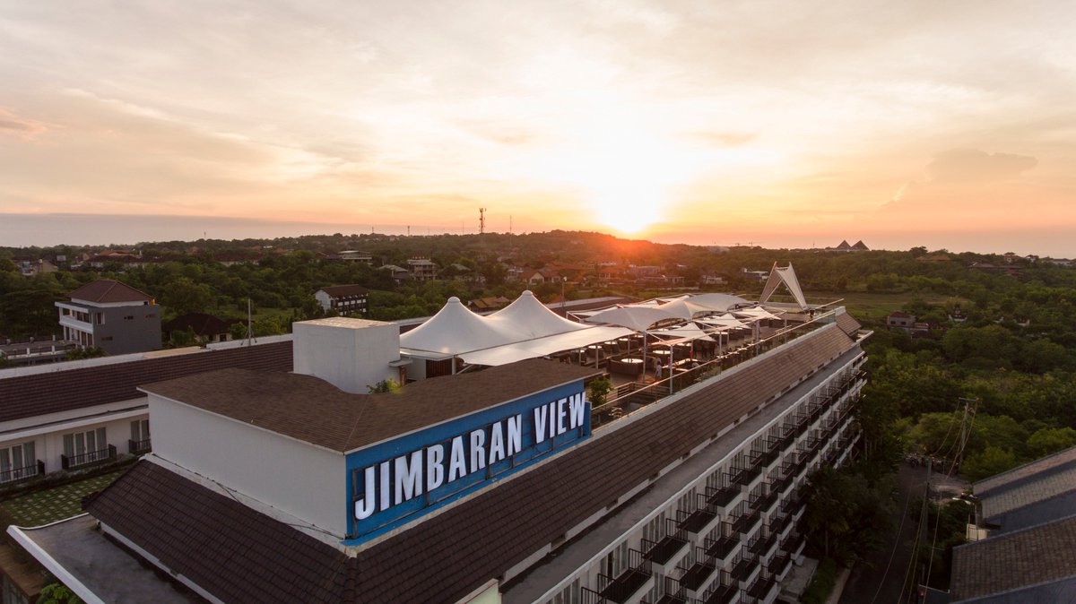 jimbaranview's tweet photo. Celebrate The Year's of Change at Jim'bar'N Rooftop, The Highest Rooftop in Bali &amp; Enjoy the Breathtaking views of Bali from our Rooftop. https://t.co/IRM5Me3a5V