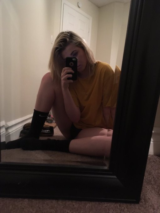 @Stacie_Falls says I'm cute. But look at her😍❤ she's stunning. I would show her how a real man treats<a class="tags" target="_blank" title="On Twitter" href="/?out=eyJ0eXAiOiJKV1QiLCJhbGciOiJIUzUxMiJ9.eyJpYXQiOjE3MjMwNTcyMDUsImlzcyI6InR3cG9ybnN0YXJzLmNvbSIsIm5iZiI6MTcyMzA1NzIwNSwiZXhwIjoxNzU0NTkzMjA1LCJyZWRpcmVjdF91cmwiOiJodHRwczovL3R3aXR0ZXIuY29tL1N0YWNpZV9GYWxscyJ9.WYZG8yZ8rKUFf44X4750_LGepYDknofG28kAFo59rcNLrfuVvUYchRvk2KTJ2lGIT58qtgQQwE_CCOu-lpNo4A">@Stacie_Falls</a><a href="/tag/issadream"class="tags"><span>#issadream</span></a>