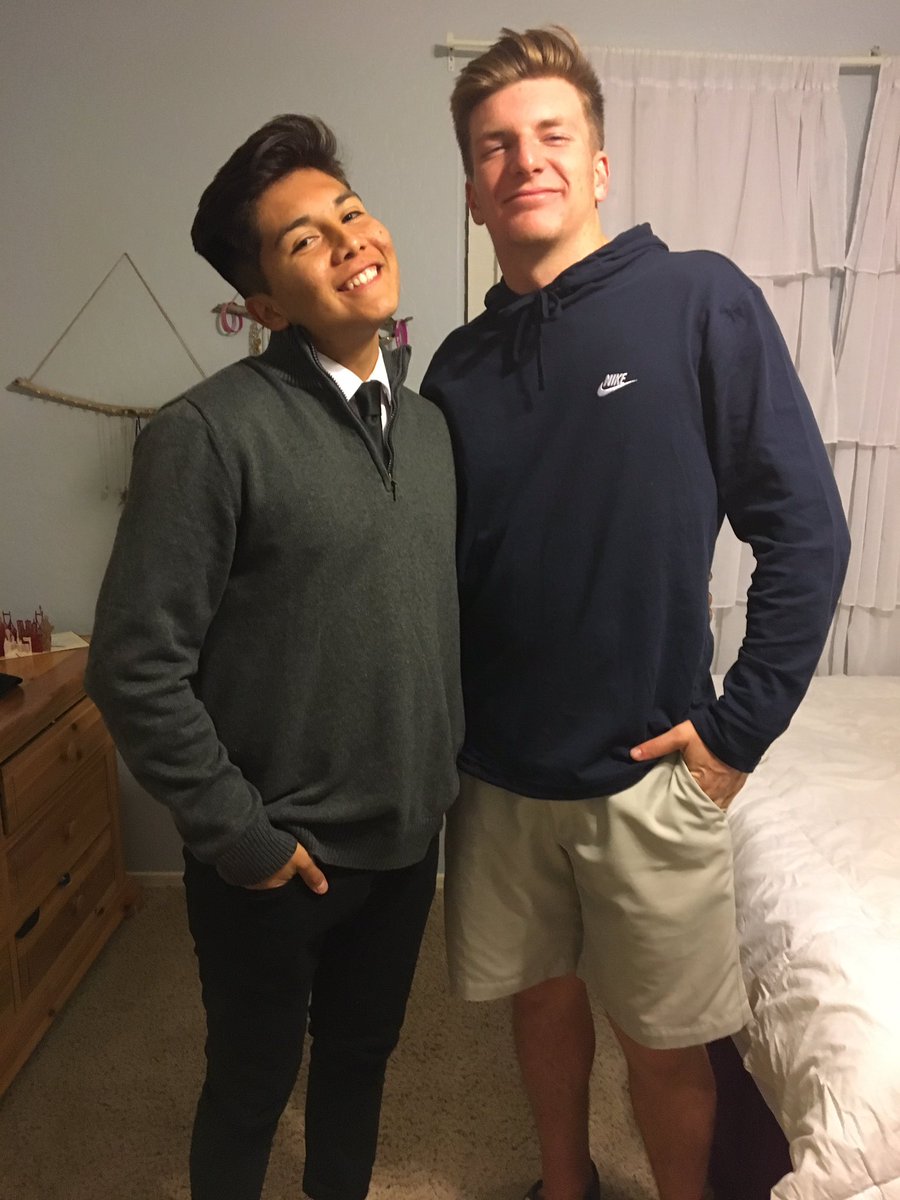 3thanfierro's tweet image. Merry Christmas 🎄 couldn't have spent it in any better way!!!🍾🎁