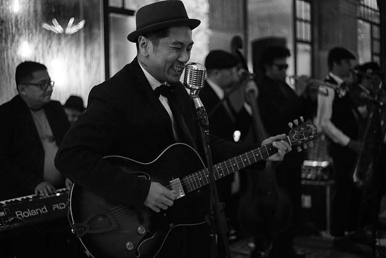 <a href="/leonardo_music/">HisImpeccableSix</a> celebrate Christmas with new single "Hari Kita" thedisplay.net/2016/12/24/leo… #thedisplay