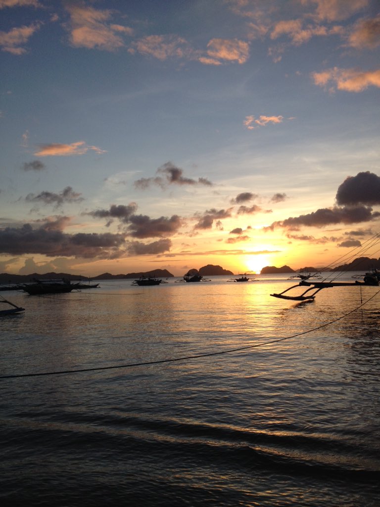 AnthoFavre's tweet photo. El Nido!
Quel spectacle pour Noël 2016.
#philippines2016 https://t.co/DAC2wBWLbr