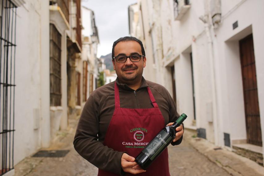 lavozdelsures's tweet photo. Un nuevo tinto de "altura": se cría en Grazalema a 800 metros https://t.co/yUtjDxU3YL Por @franromerop y @CarleteToro https://t.co/10aQMqARkh