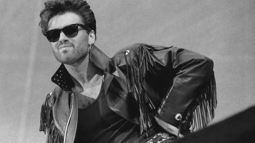 bikuplenet's tweet photo. İngiliz müzisyen #GeorgeMichael yaşamını yitirdi https://t.co/5TQqEFOJul