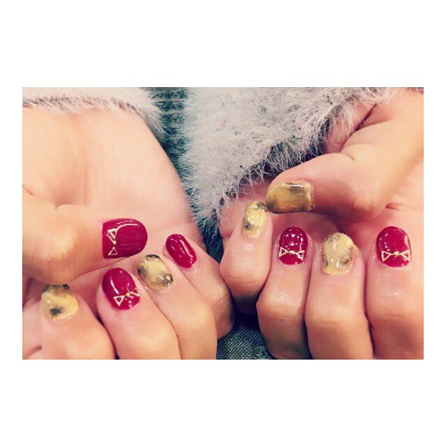 NanamiHair's tweet photo. 冬休みに入った瞬間に
ネイルしに来てくれました💖
ありがとうございました☺️♪
冬休み楽しんでください♪

#yamanananail #shellacnail #hairmakereally #横須賀中央 #シェラックネイル#べっ甲ネイル
#ボルドーネイル https://t.co/6bHsGPQfDK