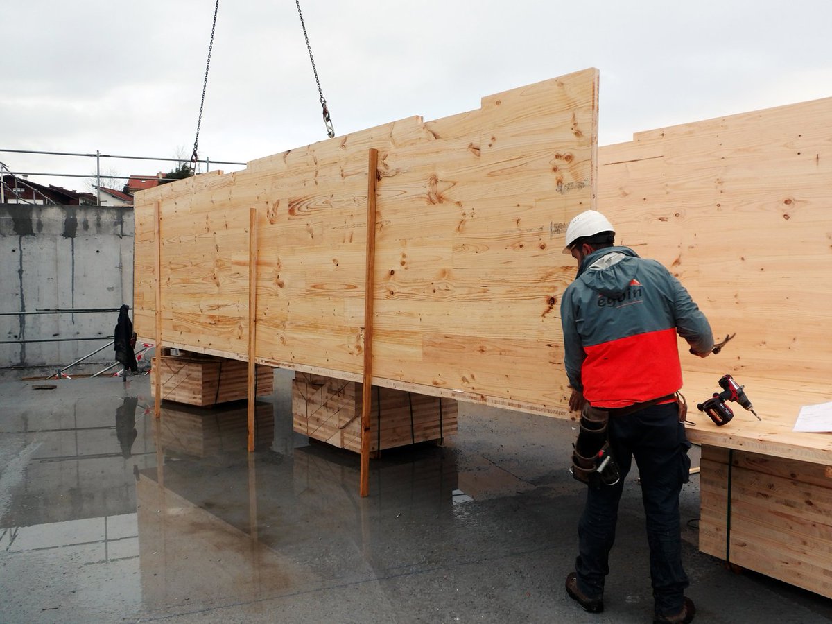 MDRsostenible's tweet photo. La estructura de #CLT de #Madera más grande del sudoeste europeo estará en #Hondarribia https://t.co/MJZRDe255z @ClusterHabic https://t.co/hU9C7DIE7p