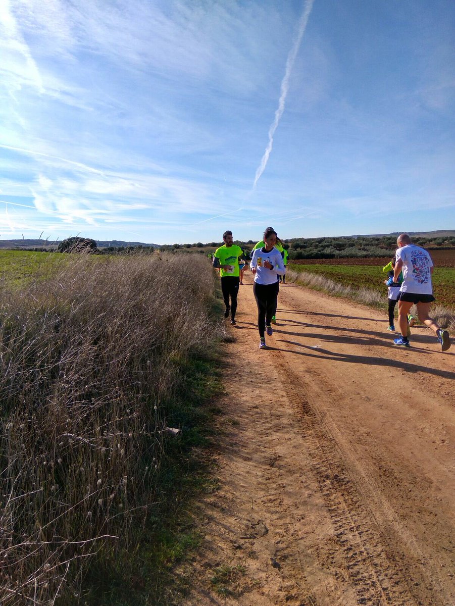 PcCamarma's tweet photo. #Lasprotescuentan Protección Civil Valdeavero en su San Silvestre https://t.co/cTimhe61Zb