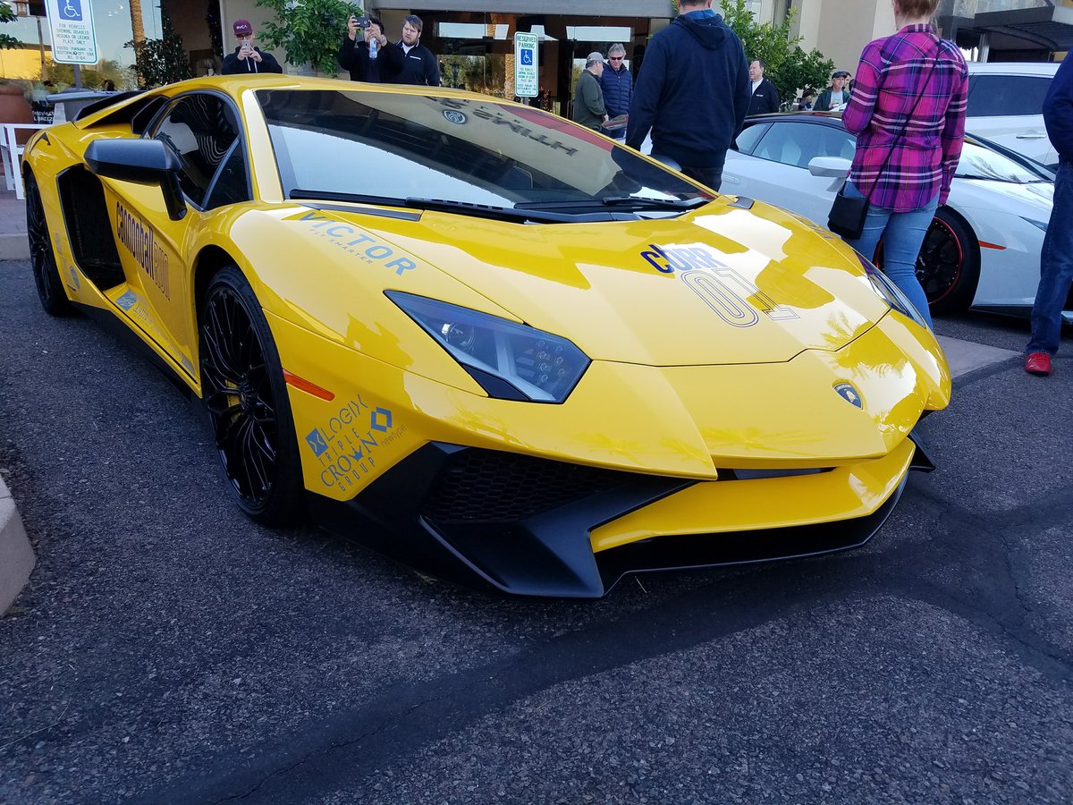 LegendaryLambo's tweet photo. #legendarylamborghini #lamborghini #lamborginiaventadorsv #aventadorsv #aventador #carsandcoffee #scottsdale #arizona #supercars #huracan https://t.co/dSUGRwFRbT