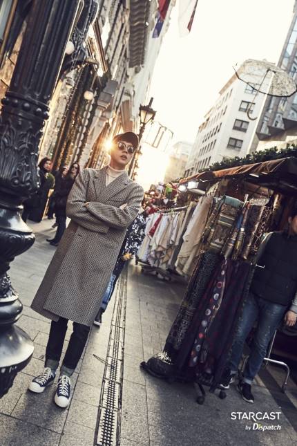 C0mEkDRUkAA_PZP.jpg:large