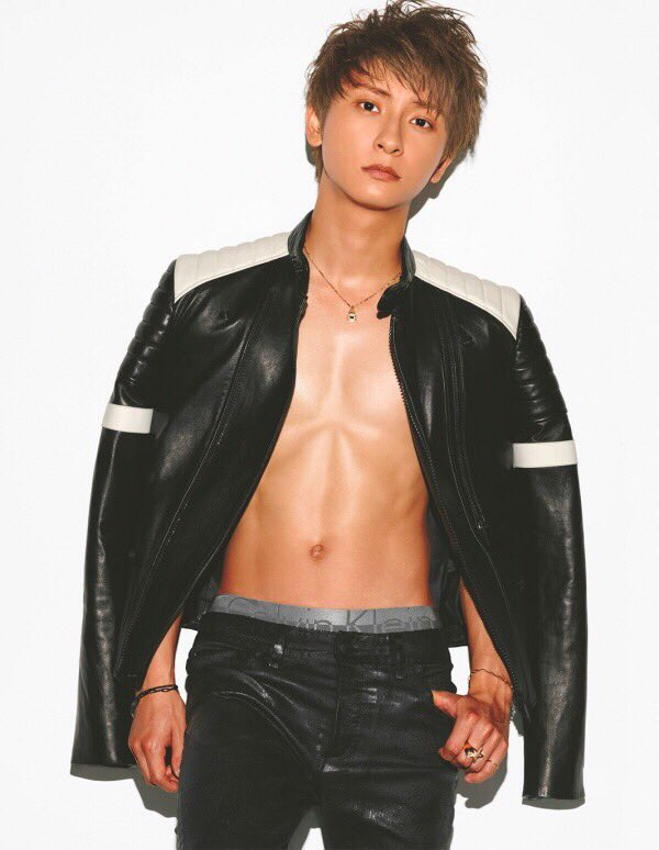 yunataeeee's tweet photo. 與真司郎の知名度は???💙👀💙

0RT ☞ この人誰??💭
100RT ☞ 知ってる😁
300RT ☞ かっこいい!!!
500RT ☞ 王子様みたい♔🌟
700RT ☞ 神を越えた神✨
1000RT ☞ 言葉に表せないほど💋 https://t.co/QbYsHtW89v
