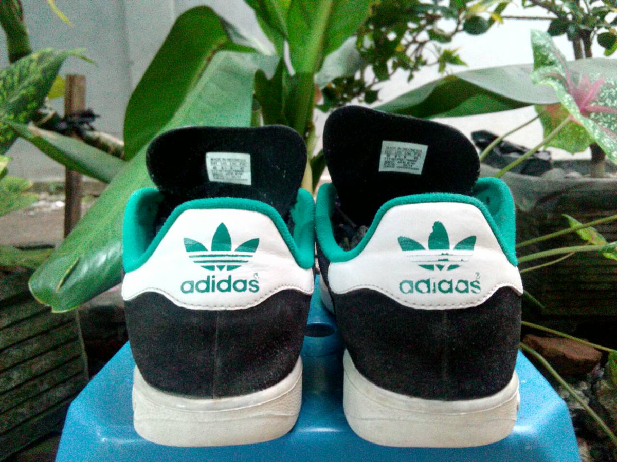 rezafahmi__'s tweet photo. @Green_Nord27 @emosijiwakucom
WTS Adidas Grand Prix sz8.price?japri aja,id: rezafahmi.
#ModalBandung #BelaPersebaya https://t.co/CvfEOHRVJe