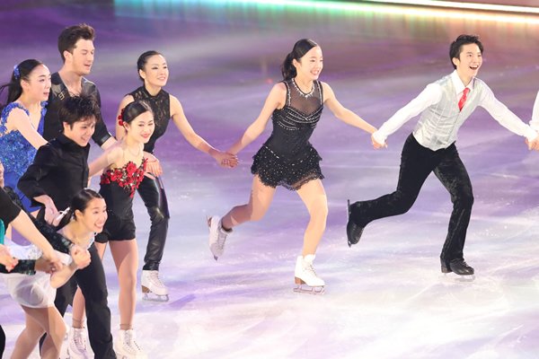 スポーツナビ フィギュアスケート編集部 宇野昌磨 宮原知子 ら出演のエキシビション オールジャパン メダリスト オン アイス16 フォトギャラリーを掲載しました 写真 坂本清 T Co Ggfryu9agf Figureskate フィギュアスケート