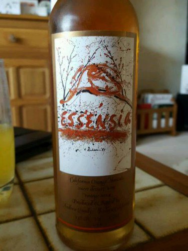 keithdotme's tweet photo. @BigunitD @MudharJacqui
Having this #puddingwine with #ChristmasPudding. I just scanned it with the @Vivino app. https://t.co/ZF4F0Vofg6 https://t.co/r0KVwU42DC