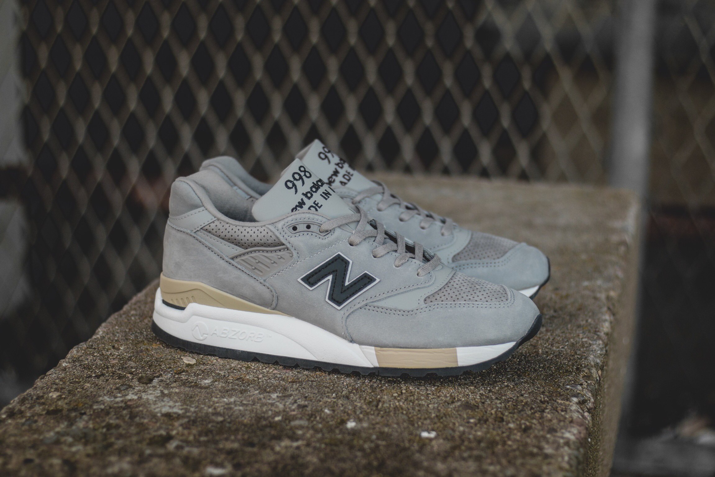 schouder knal Bovenstaande HANON on Twitter: "Made in USA New Balance 998DTK is available to buy  ONLINE now! #hanon #newbalance #madeinusa https://t.co/V0stmZdyxa  https://t.co/uXKvjsxbLE" / Twitter