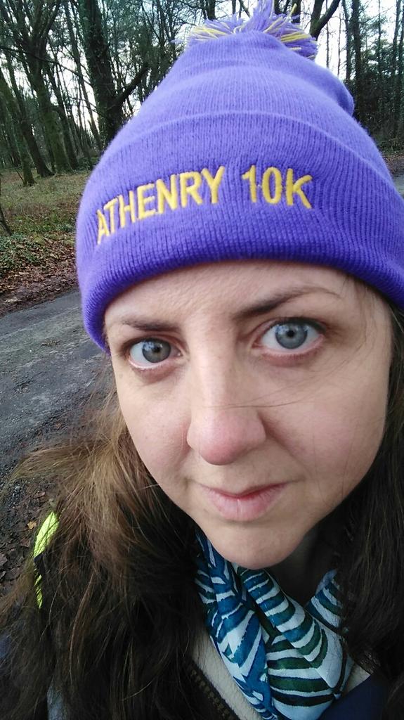 eleblob's tweet photo. Great day for stewarding at @athenryac 10k this morning. And I love the hat! https://t.co/b81sYehYLF