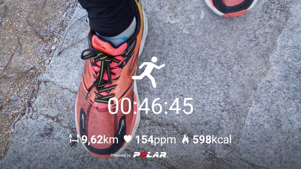 RunnerChampion's tweet photo. #PolarM400 Buena mañana para correr. Las @SkechersSpain #Gorunride4 voy a tener que jubilarlas. https://t.co/69W65GsPh2