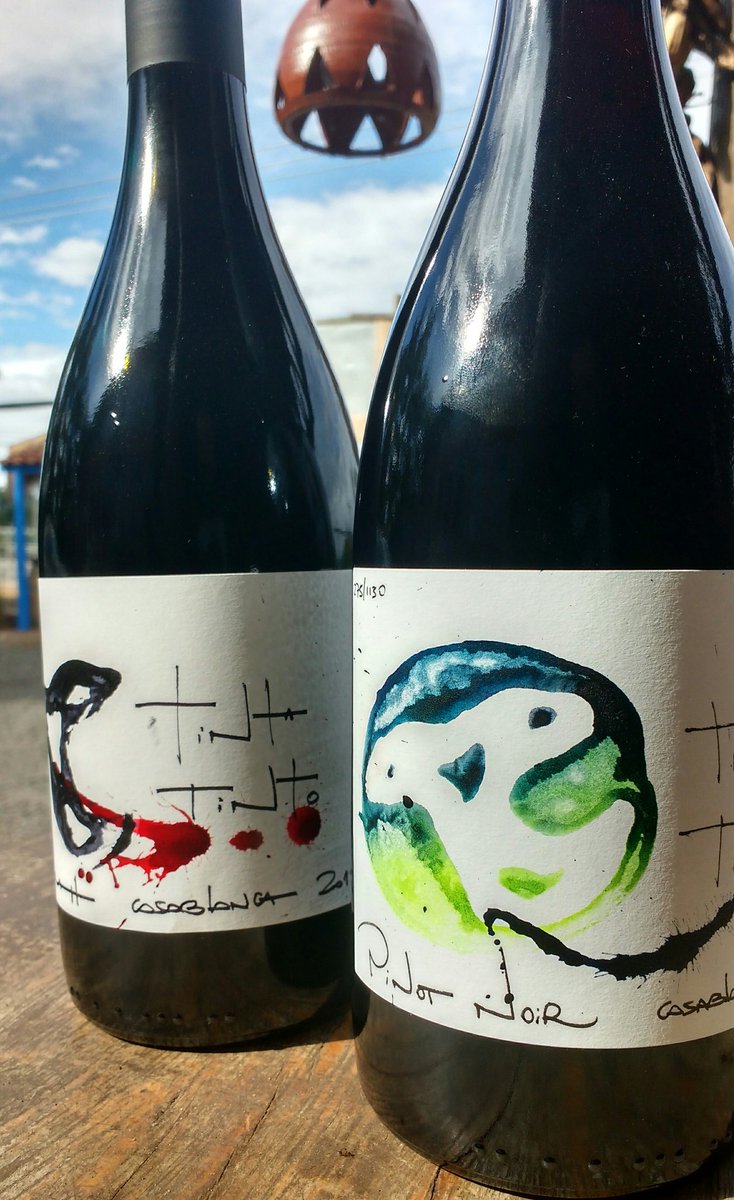 RestaurantKura's tweet photo. Ya está en @RestaurantKura para disfrutar @VinosTintaTinto Pinot Noir 2016 #vinosdelnuevochile
#Curacavi #Ruta68 K35 https://t.co/sC2vf6qxbj