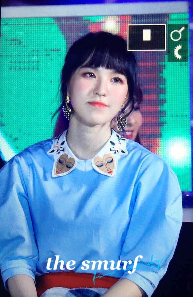 thesmurf_94's tweet photo. 161226 #웬디 ✨✨💙 https://t.co/fo7ph8eb9L
