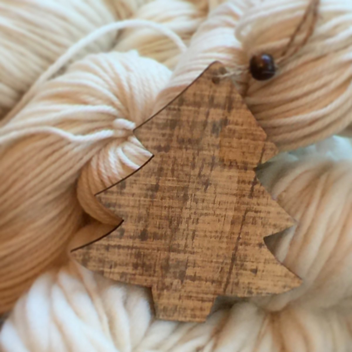 Wooltops's tweet photo. Seasons greetings x https://t.co/1hT6rX0I1F