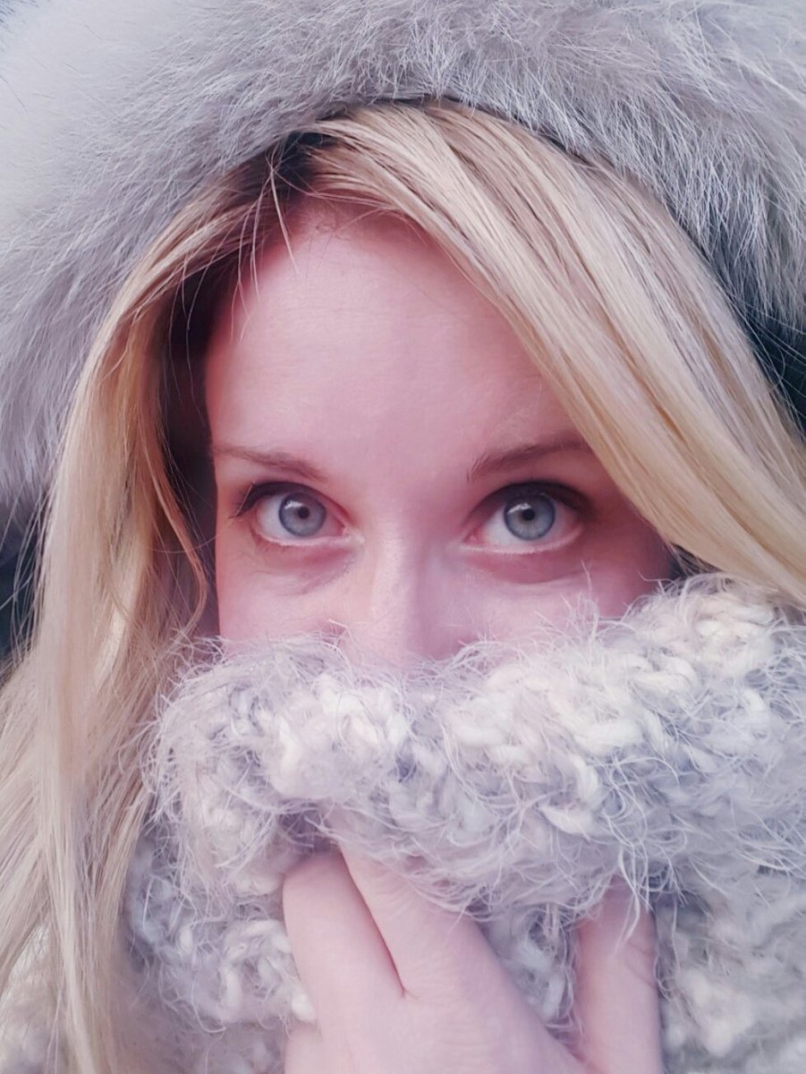 RobyBernardini's tweet photo. The cold within is freezing the world https://t.co/HB1lEldDsx