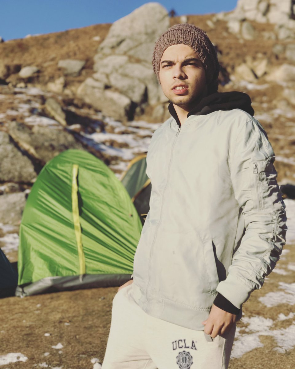 sauravujjain12's tweet image. 