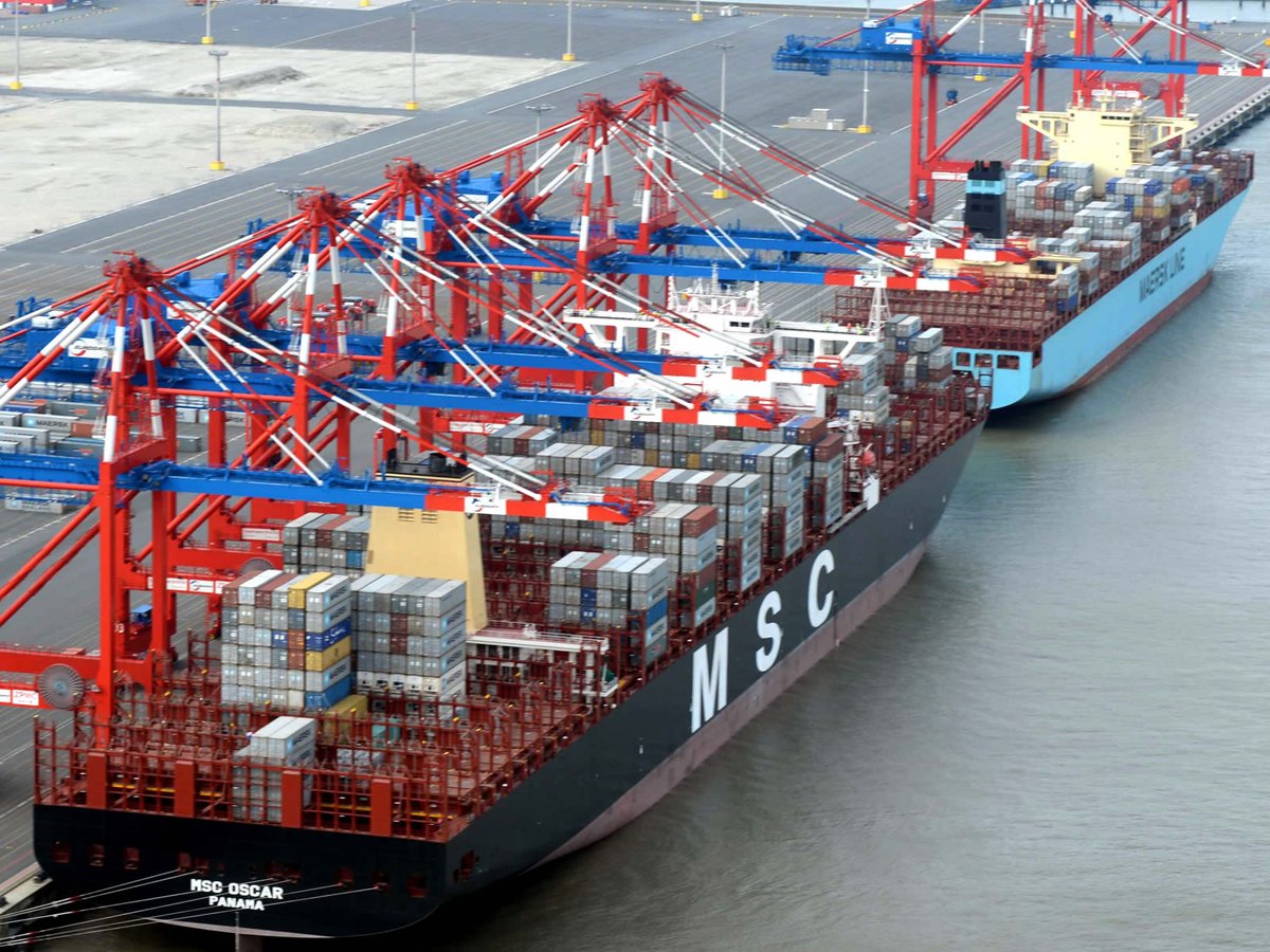 mundomaritimo's tweet image. Maersk y MSC: principales beneficiados tras la quiebra de Hanjin Shipping mundomaritimo.cl/noticias/maers…