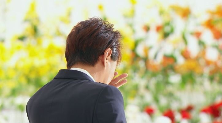 kk____0223's tweet photo. こんな後ろ姿はもう見たくないの https://t.co/z39MD1nTZ3