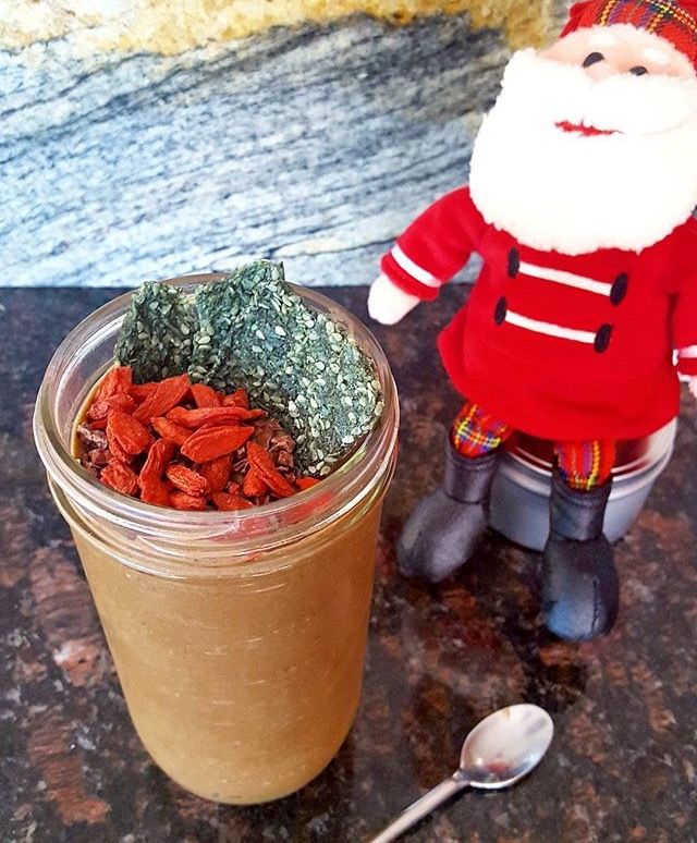 Lucky enough to find Nud Fud in your stocking yesterday? Use it to top your #smoothie today!

📷: @fitveganspirit