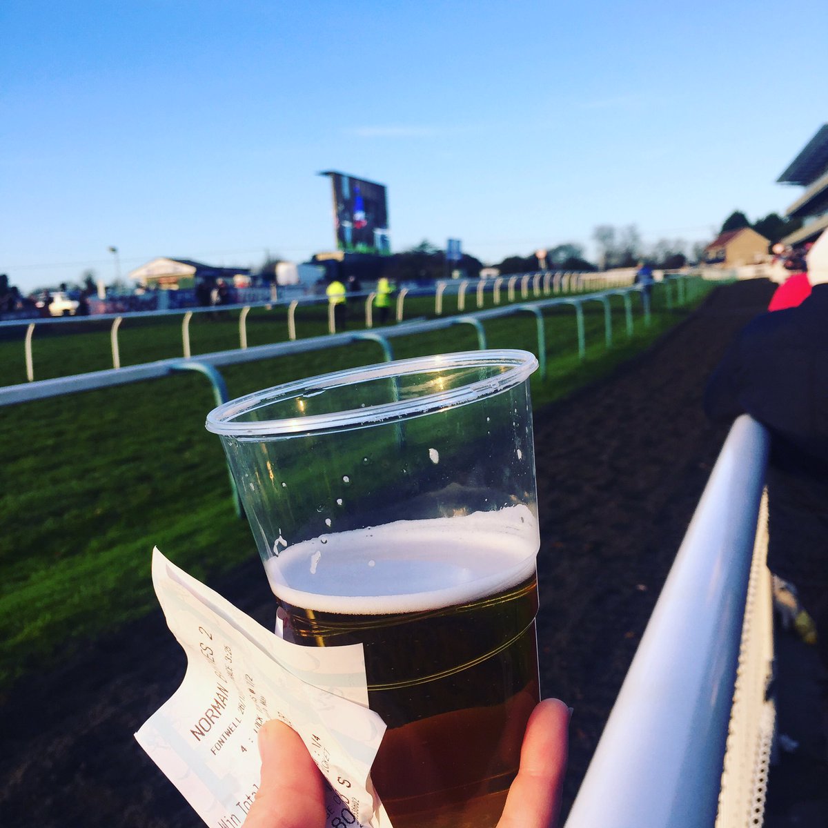 Happy racing x 🐎