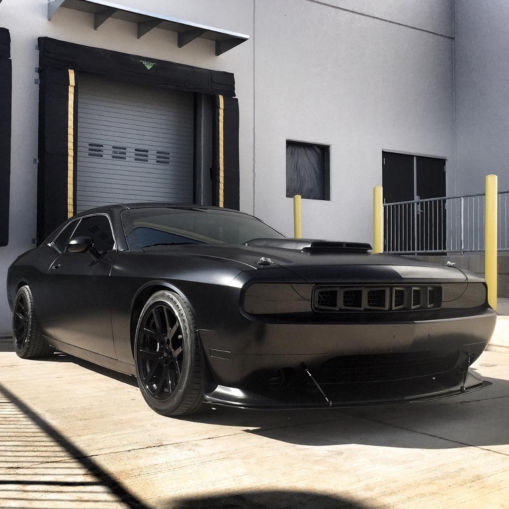 Dodge's tweet photo. Monday muscle. (Photo credit: William B.) #ThatsMyDodge https://t.co/U4uWfkfg2H
