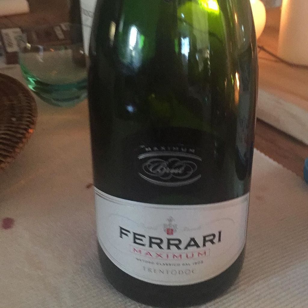 elna75it's tweet photo. #secco #pococaldo e anche #morbido #fresco e #sapido come i miei auguri di #merrychristmas… https://t.co/Zw4i7QXII9 https://t.co/DtPXEqeS1f