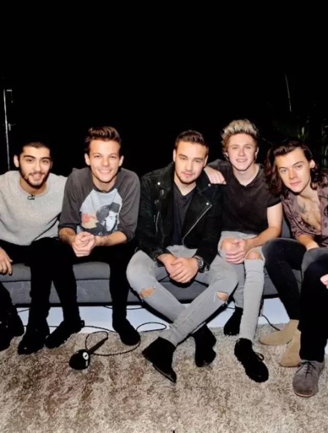 fangirllwt's tweet photo. I will post 59067 1D photos , MAKE SURE YOU RT FOR VOTE
#NOW2016 #NEWOneDirection 59067//14
ONED PRIDE https://t.co/BIlPeab8Sm
