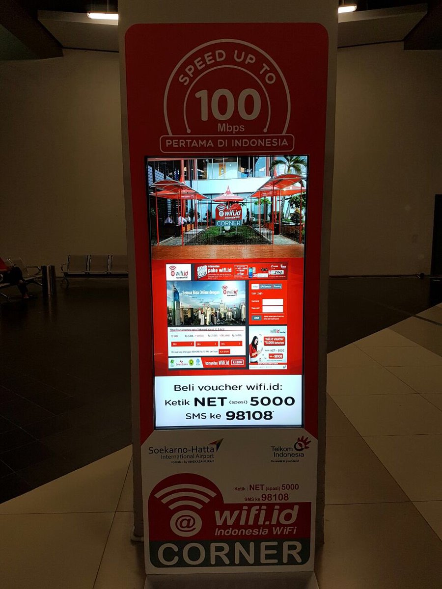 Wuiihhh..... Keren abeess nih wifi corner dari <a href="/TelkomIndonesia/">Telkom Indonesia</a> Thx to @ipoen72 dan <a href="/Soewiyarso1/">Soewiyarso</a> kolaborasi dgn @AngkasaPura_2 ciamiikk 😊🇮🇩👍